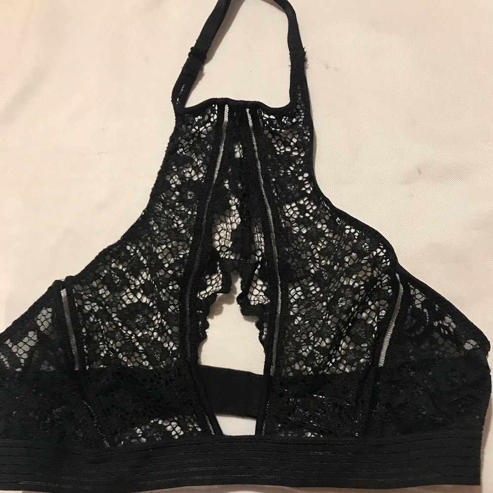 NWOT, Very sexy, low cut, open center, beautiful